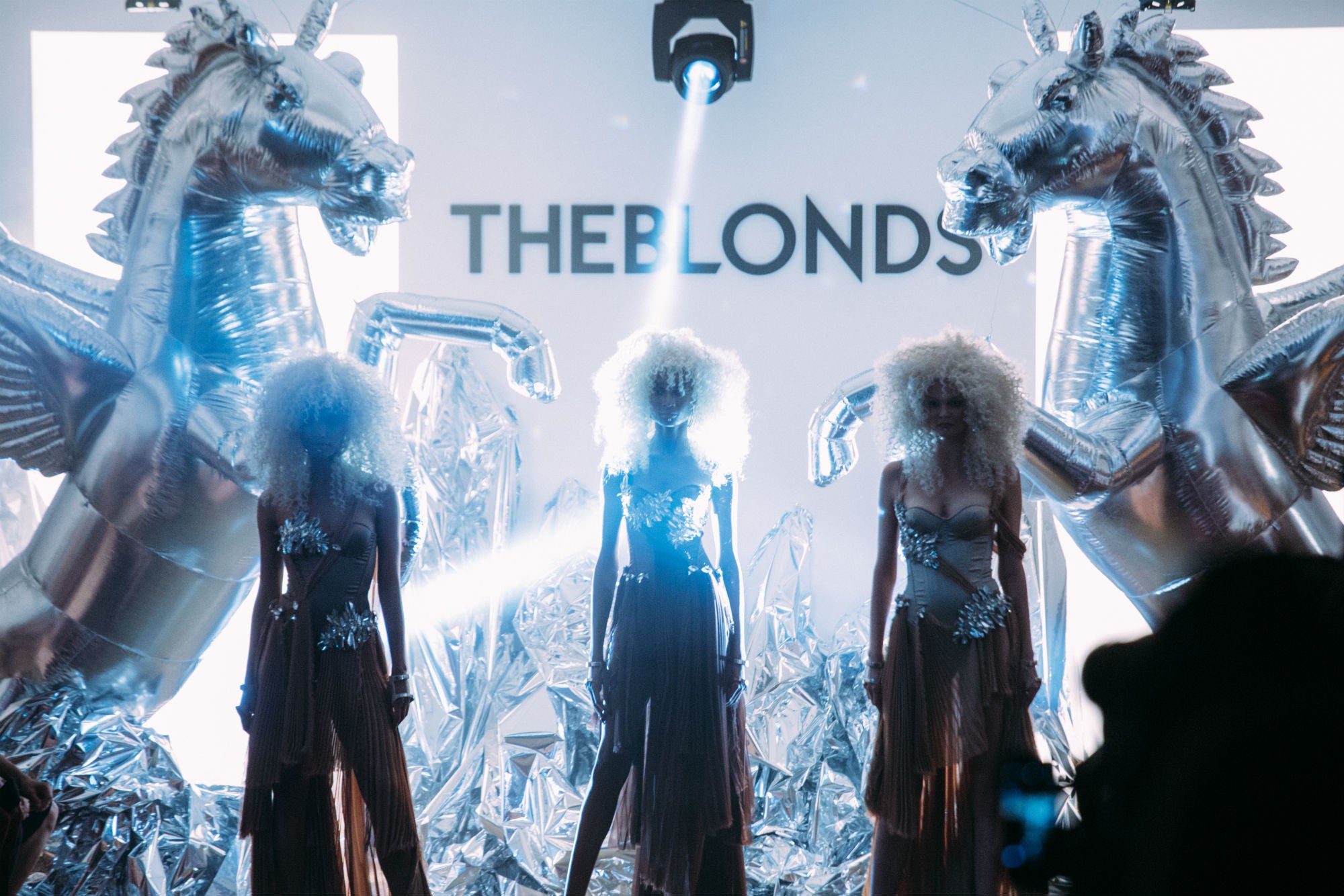 LARUICCI X The Blonds- The Show (Stopper)
