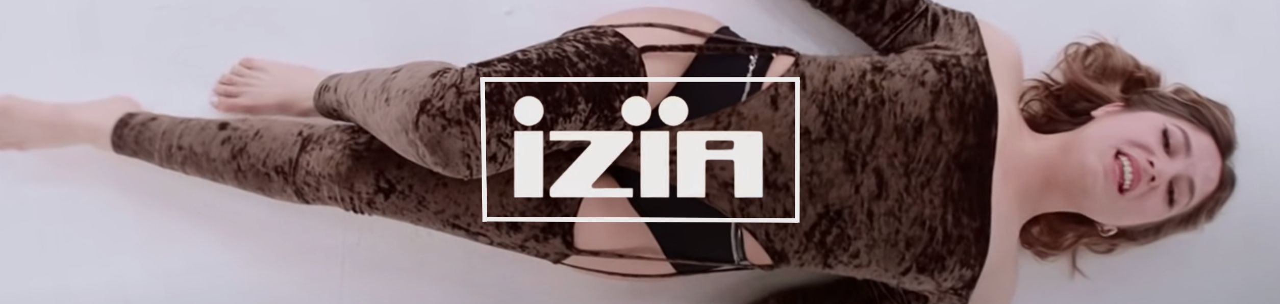 LARUICCI X IZÏA HIGELIN