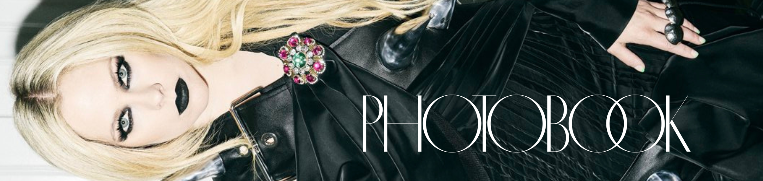 LARUICCI X LIVRE DE PHOTOS ET AVRIL LAVIGNE