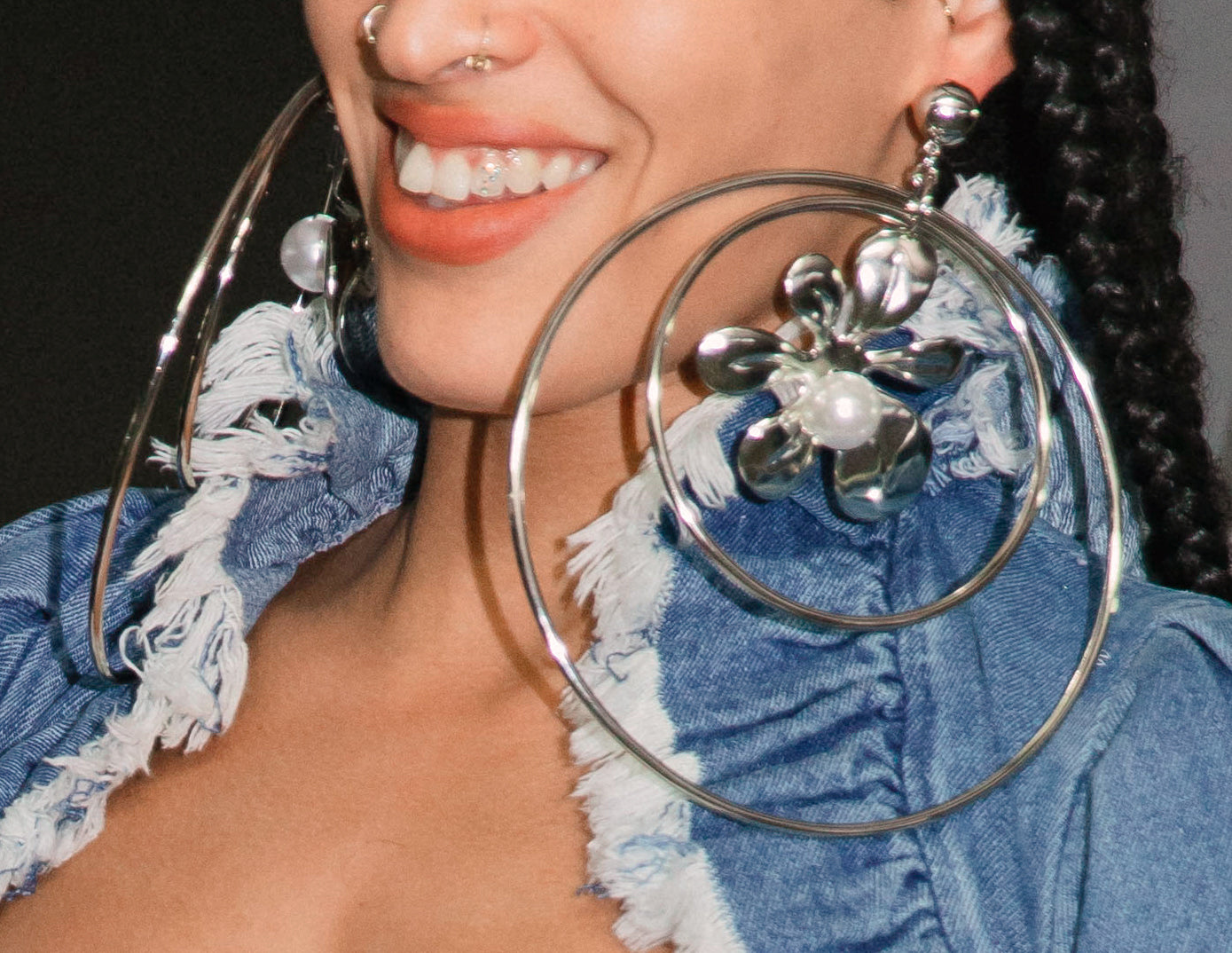 BOUCLES D'OREILLES PÉTALES EN CAGE