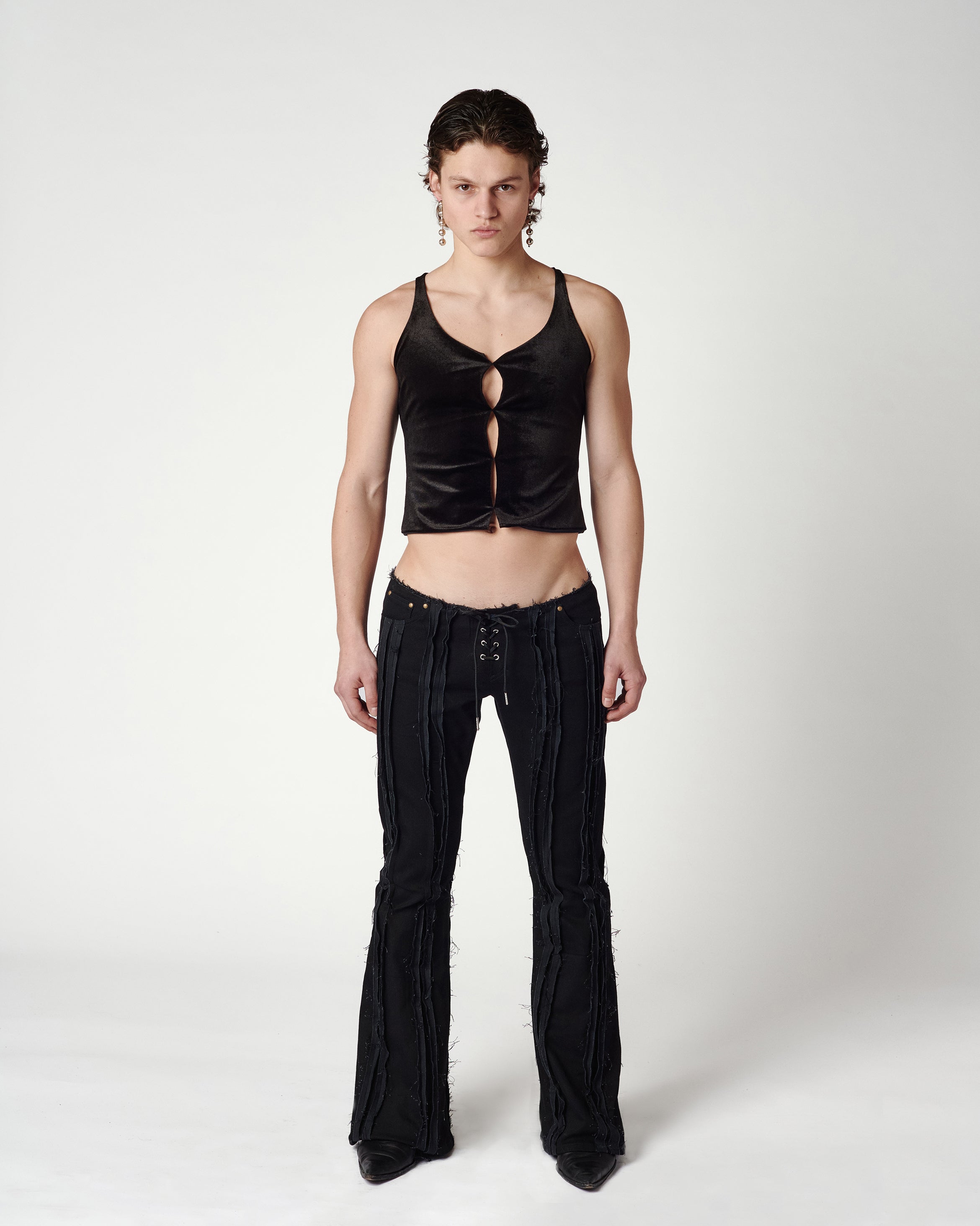 LOW FLARED JEANS