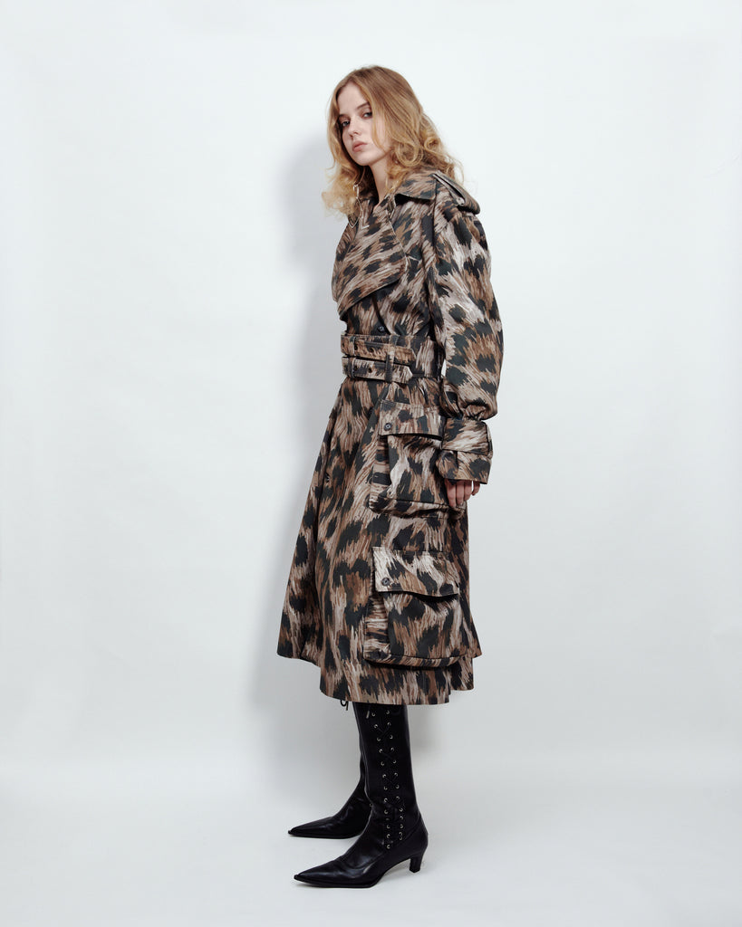 MULTI POCKET TRENCH COAT LEOPARD PRINT