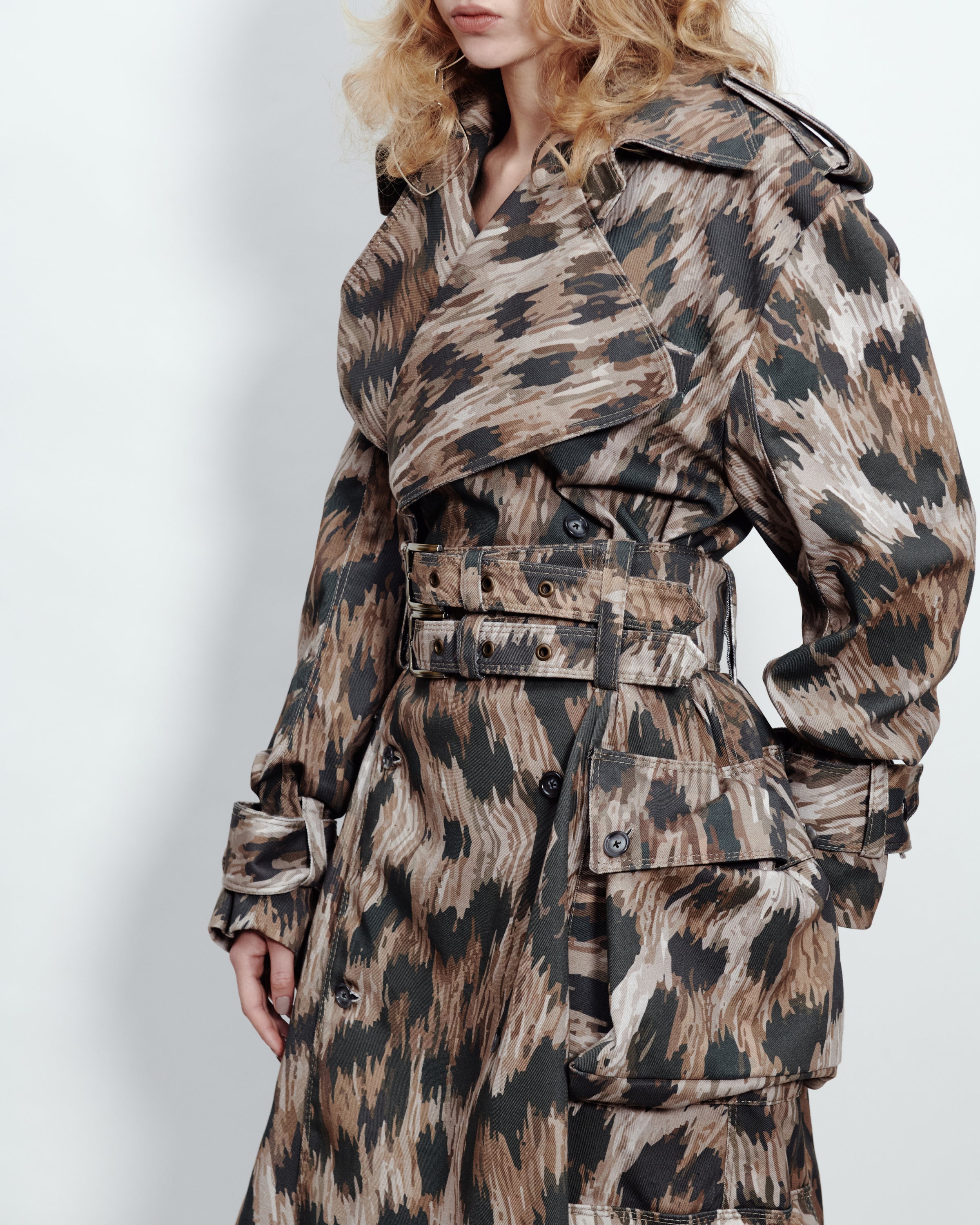 MULTI POCKET TRENCH COAT LEOPARD PRINT