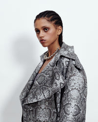 MULTI POCKET TRENCH COAT SNAKE PRINT
