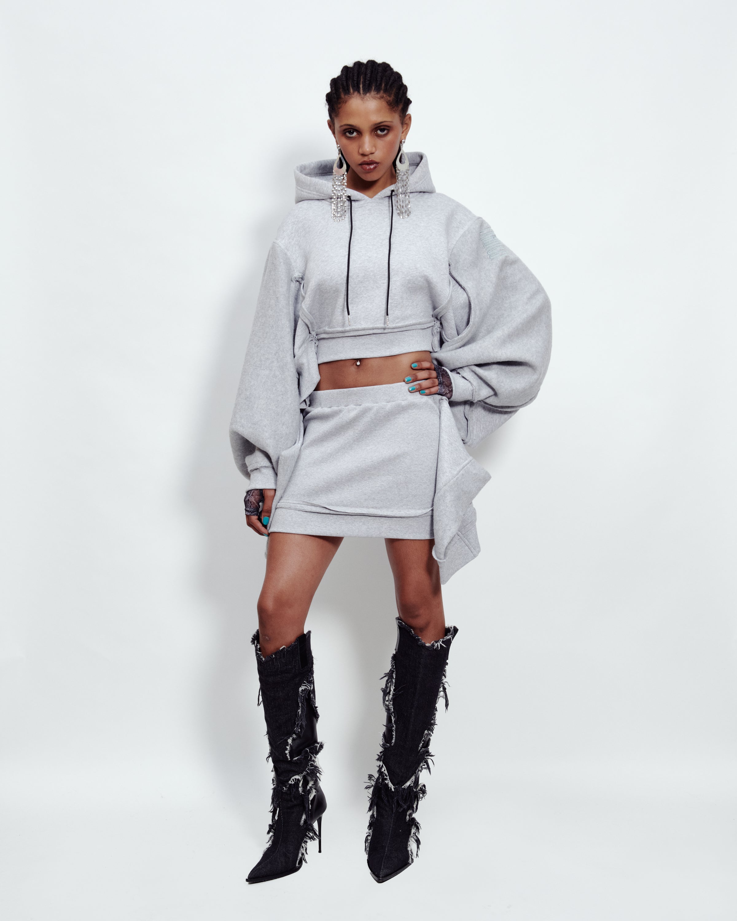 DECONSTRUCTED SWEATSHIRT