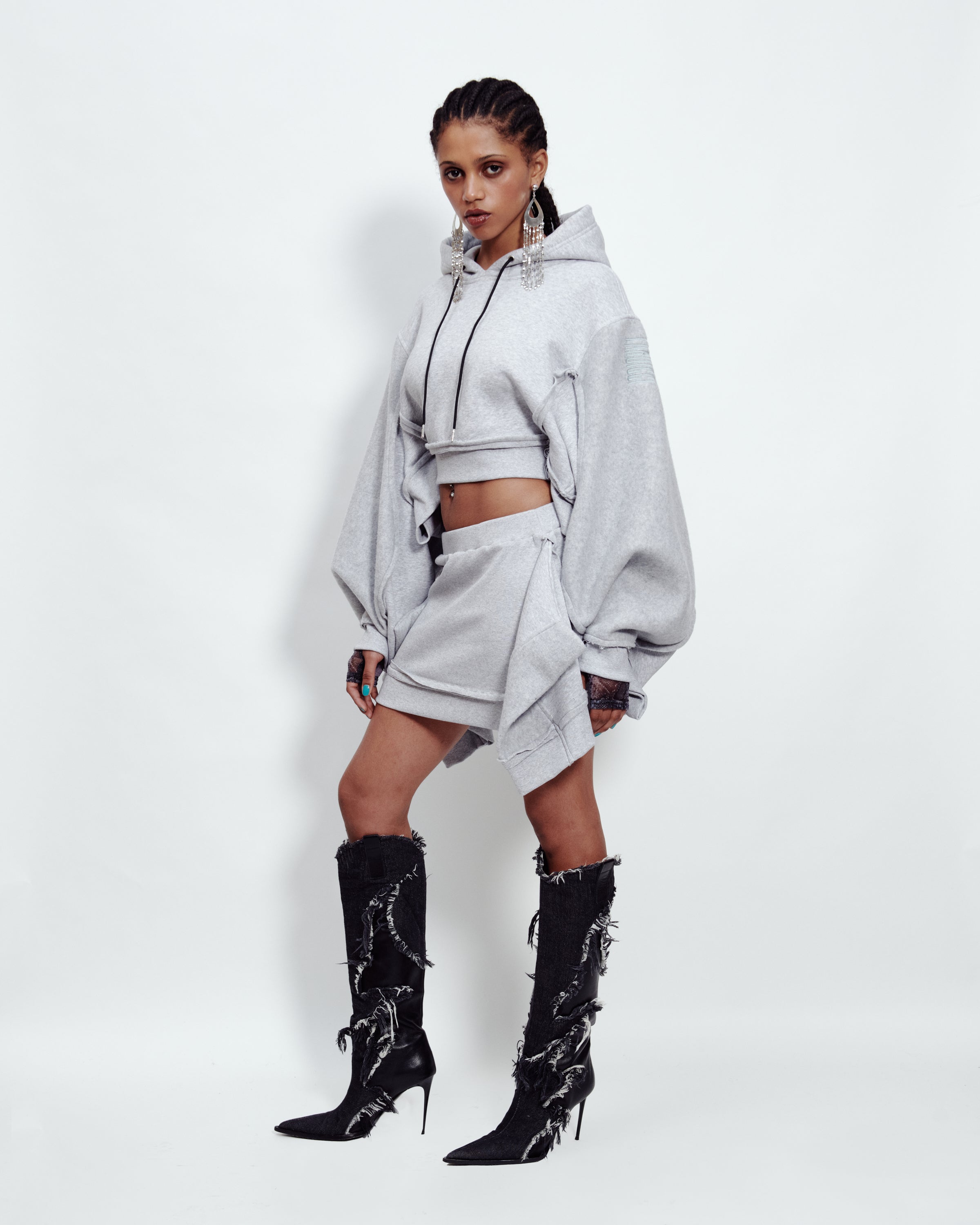 DECONSTRUCTED SWEATSHIRT