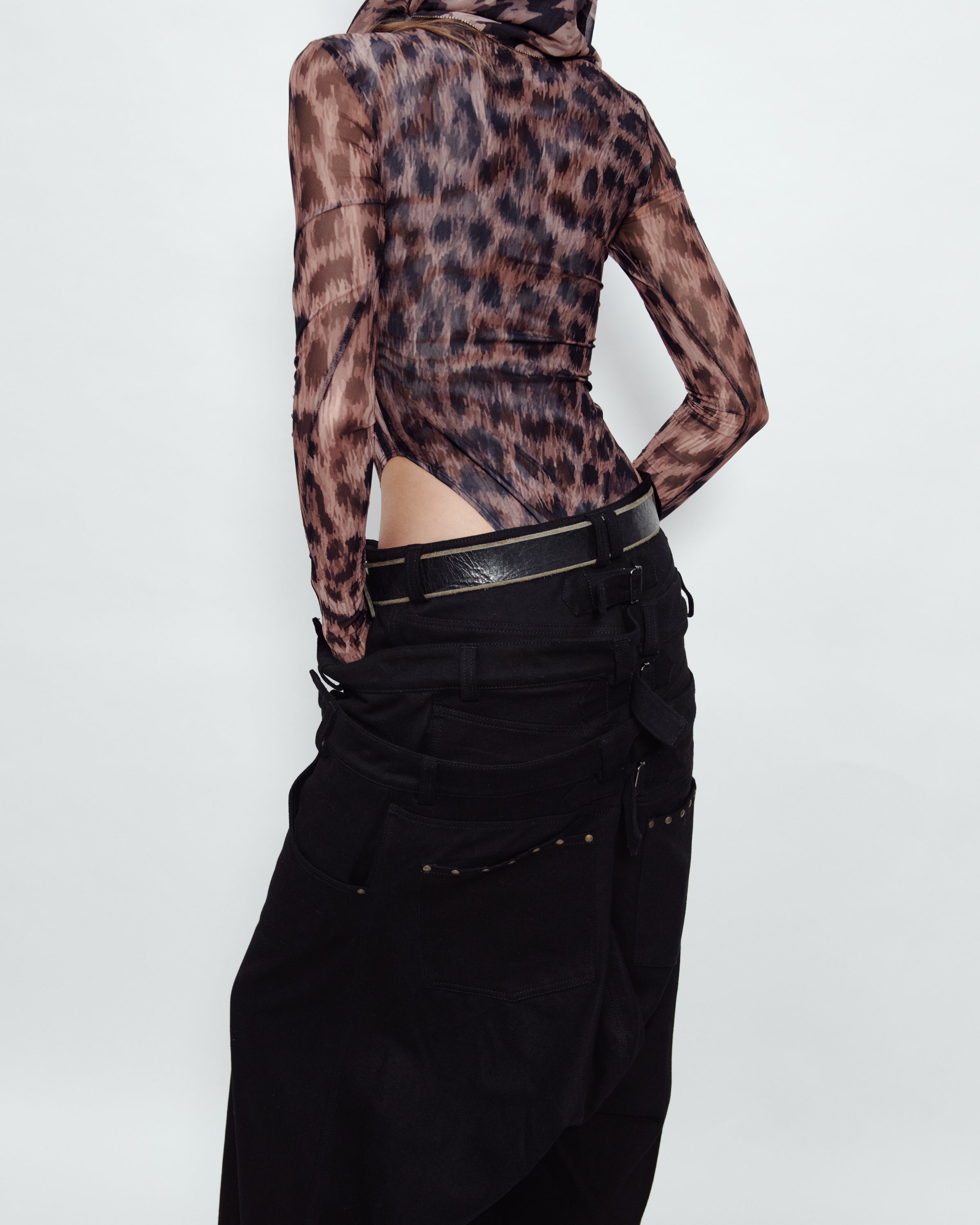 LEOPARD PRINT BODYSUIT
