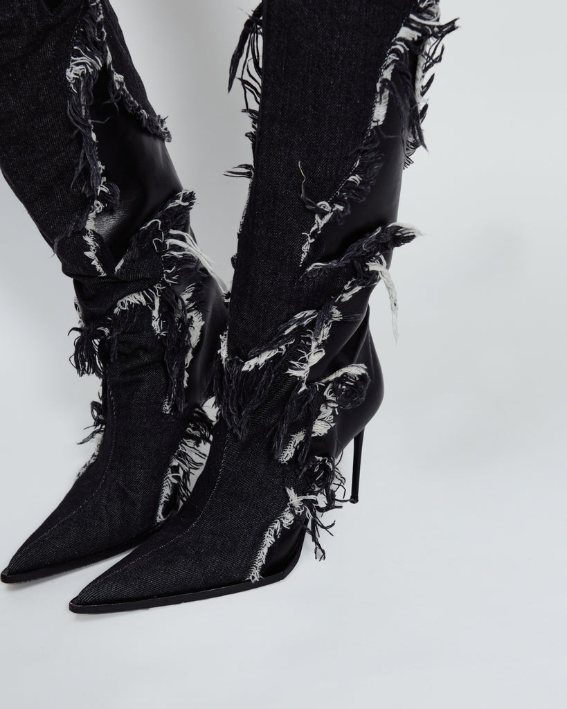 POINTED STILETTO BOOTS