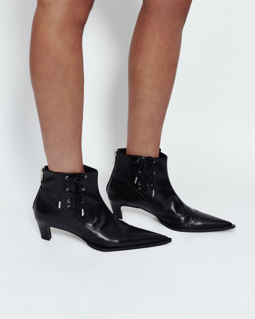 LACE UP ANKLE BOOTS