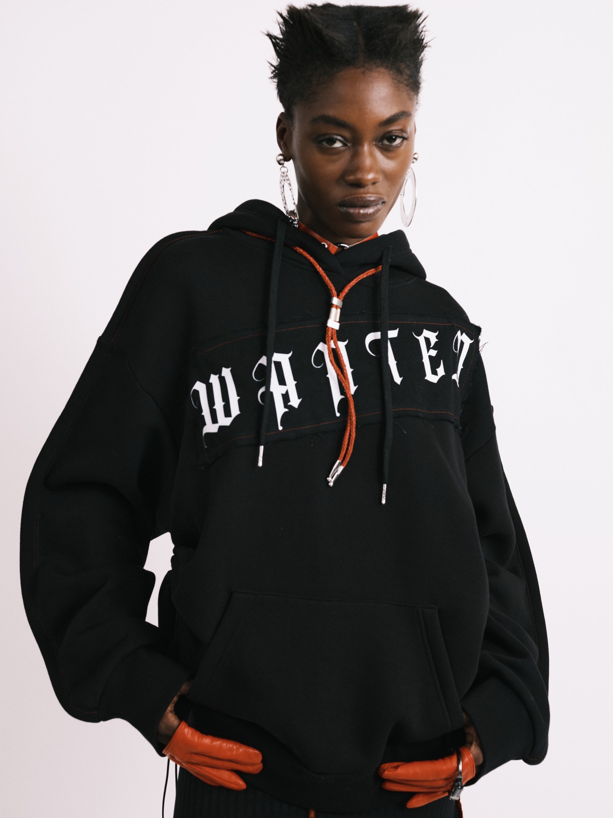 WANTED HOODIE – LARUICCI
