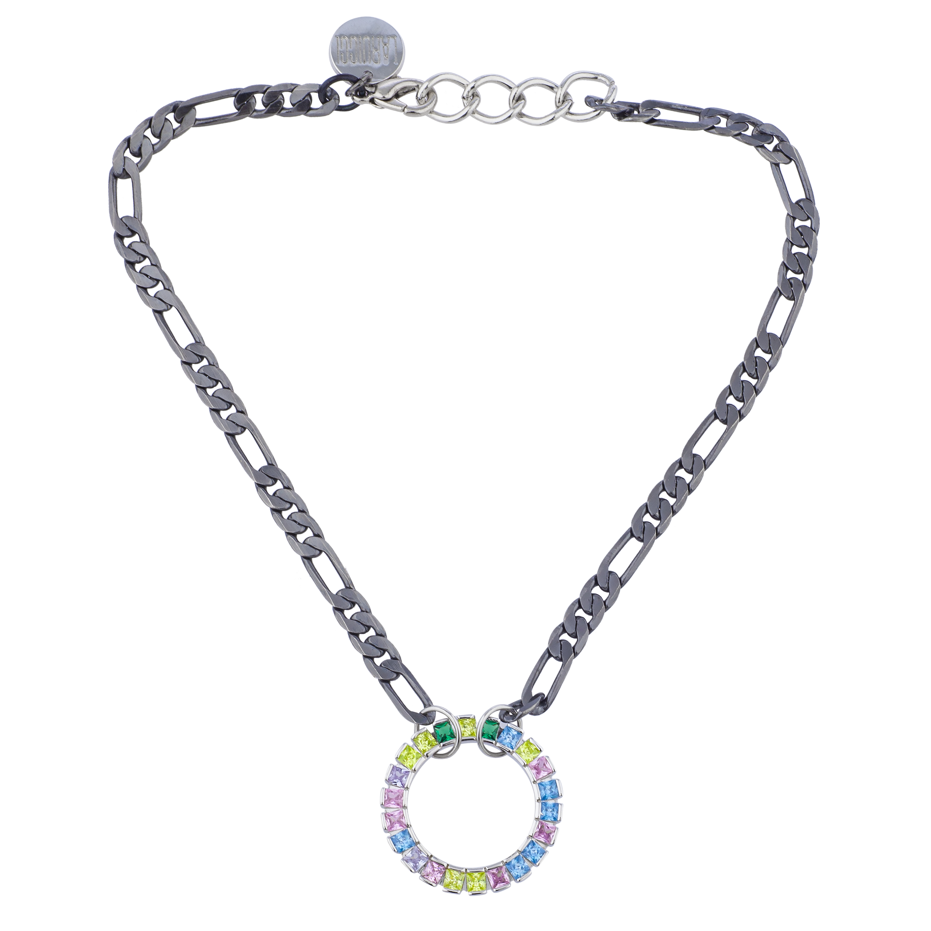 COLLIER ON THE ROCKS