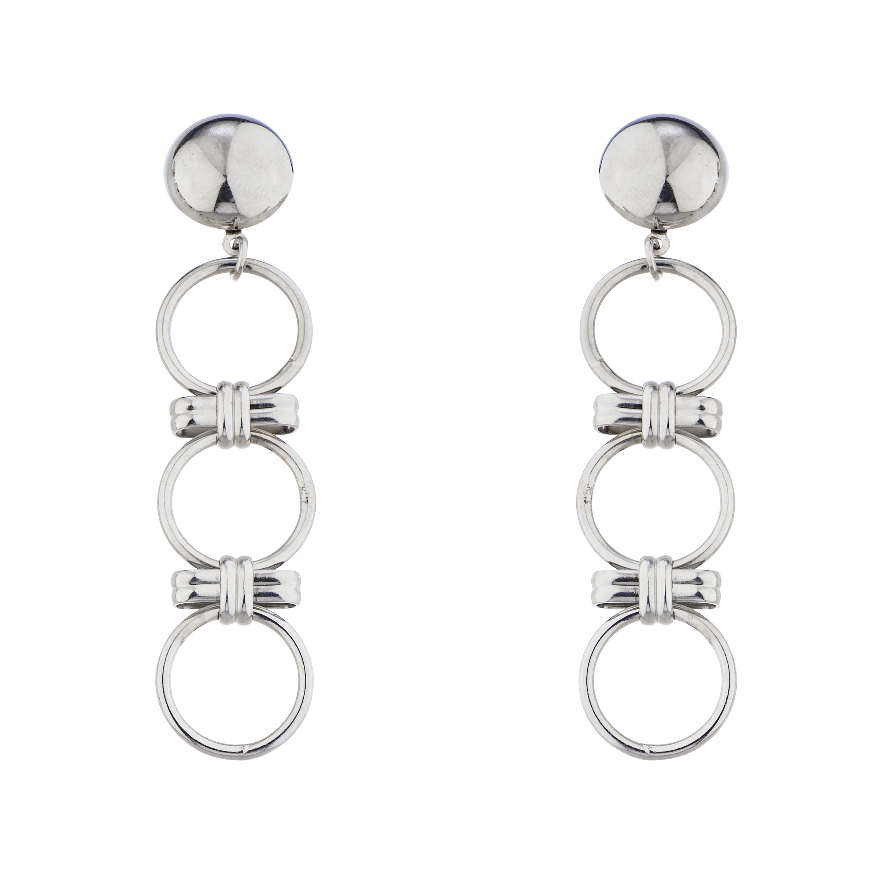 DANS UNE PIÈGE BOUCLES D'OREILLES