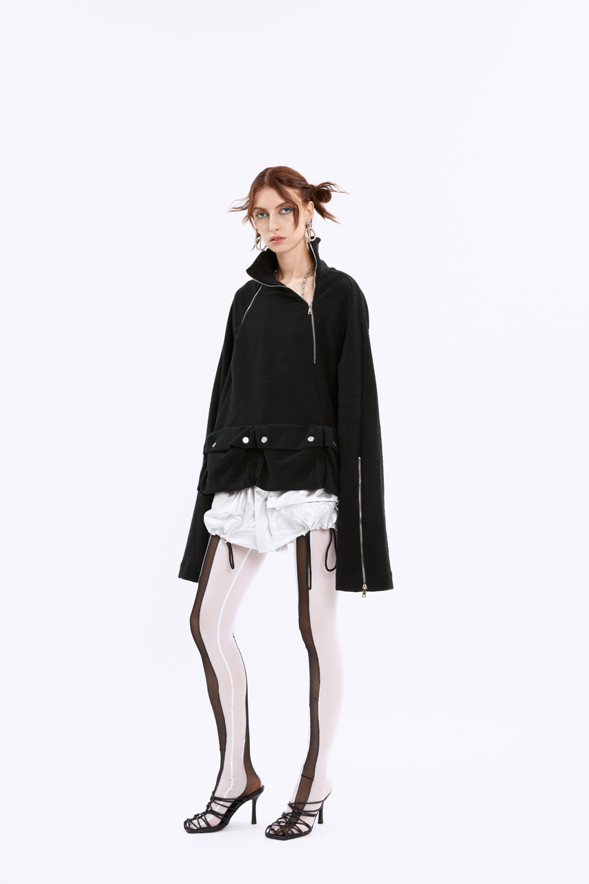 PULL TROU NOIR